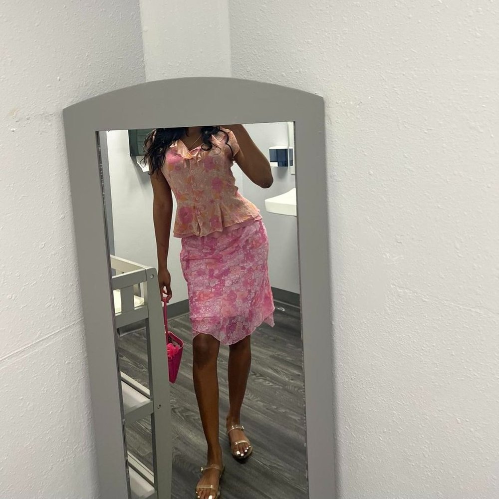 Vintage pink floral skirt